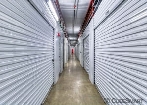 CubeSmart Self Storage - San Antonio - 838 N Loop 1604 E - Photo 4