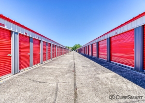 CubeSmart Self Storage - Oviedo - 3651 Alafaya Tr. - Photo 4