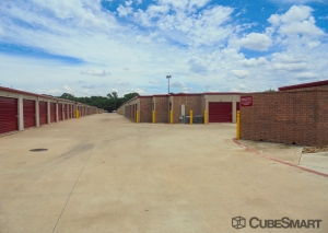 CubeSmart Self Storage - Keller - Photo 8