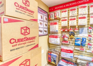 CubeSmart Self Storage - Dallas - 4097 Rosemeade Parkway - Photo 7