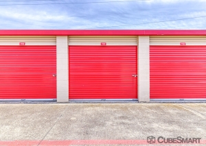 CubeSmart Self Storage - North Richland Hills - 6612 Davis Blvd - Photo 4