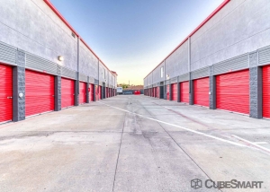 CubeSmart Self Storage - Vista - 1625 West Vista Way - Photo 2