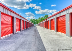 CubeSmart Self Storage - Nashville - 1058 Murfreesboro Pike - Photo 6