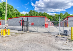 CubeSmart Self Storage - Nashville - 1058 Murfreesboro Pike - Photo 7