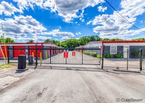 CubeSmart Self Storage - Nashville - 4815 Trousdale Dr - Photo 7