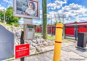 CubeSmart Self Storage - Nashville - 4815 Trousdale Dr - Photo 10