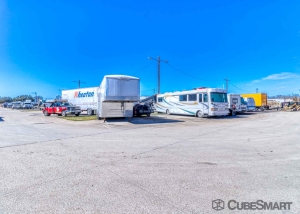 CubeSmart Self Storage - Garland - 1350 N 1st St - Photo 4