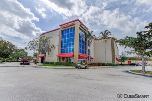 Storage Units at CubeSmart Self Storage - Lake Worth - 6788 Lantana Rd - 6788 Lantana Rd