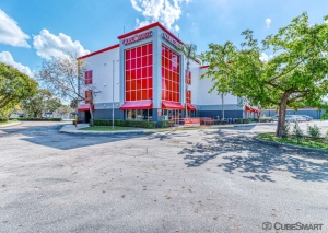 CubeSmart Self Storage - Lake Worth - 6788 Lantana Rd - Photo 6