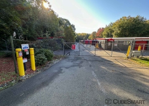 CubeSmart Self Storage - Old Saybrook - 45 School House Rd - Photo 2