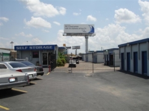 Your Storage Place - Houston - Gulf Fwy Picture of Your Storage Place - Houston - Gulf Fwy