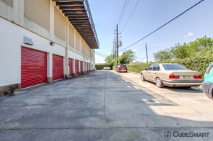 CubeSmart Self Storage - Houston - 8252 Westheimer Rd Picture of CubeSmart Self Storage - Houston - 8252 Westheimer Rd