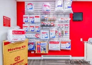 CubeSmart Self Storage - Denver - 2125 S Valentia St - Photo 23